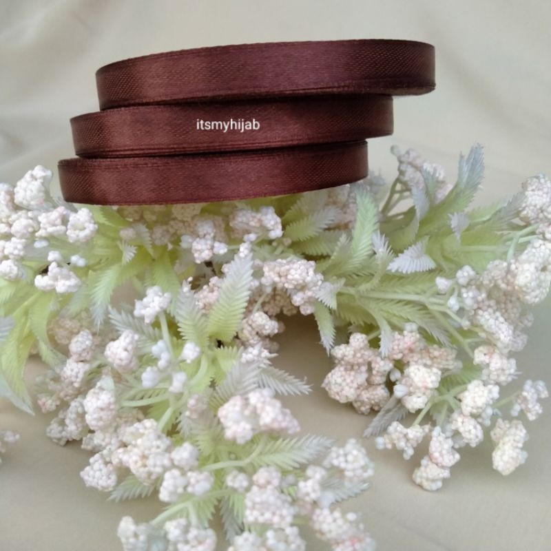 

Pita Satin 1cm Per Roll ±18 m