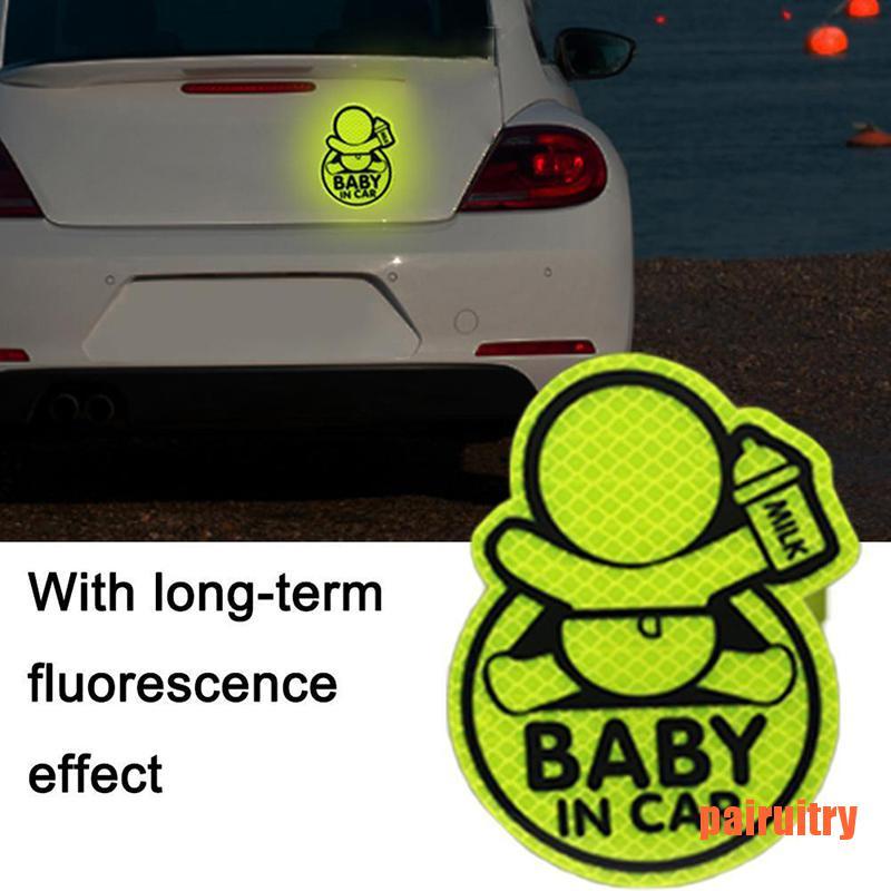 Stiker Reflektif Motif Baby On Board Bahan Vinyl Untuk Bumper Jendela Mobil