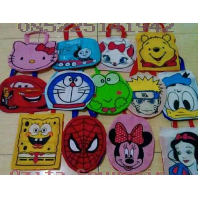 

Tas Ultah / Tas Souvenir Ulang Tahun Anak Murah Jinjing Kepala Kartun