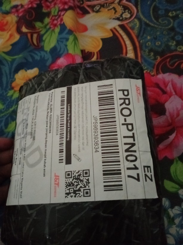 Moon Kain Sprei Meteran Katun Lokal Catra Magenta Melisa Mellisa Daun Minimalis & Bunga Carmelita