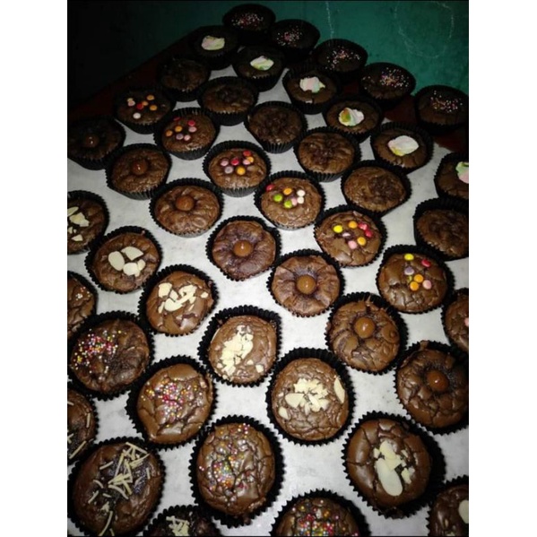 

Cup Cakes Brownies 200pcs Untuk Ultah