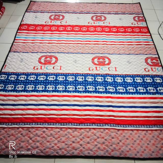 Karpet quilting motif Gucci 2