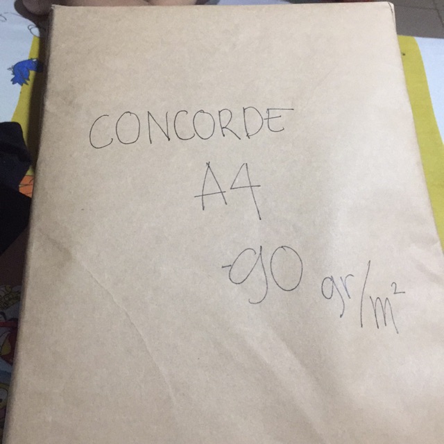 

Kertas concorde A4 90gr/m2