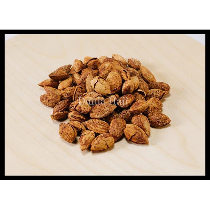 

Ukui Kacang Almond Roasted ( Kacang Panggang ) In Shell Usa /Kg Murah 4W74