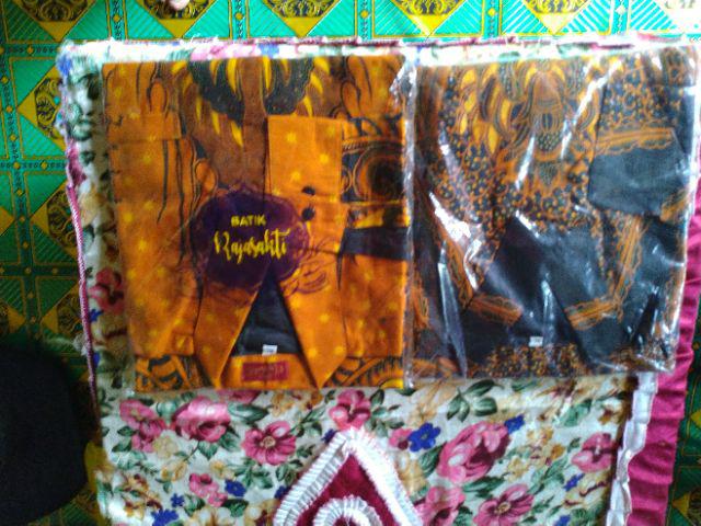 Cakrawangsa Kemeja Batik Pria Batik Solo Modern Kemeja Pria Lengan Panjang Hem Batik By Raya