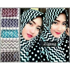 Pashmina Monochrome Zigzag / Pasmina Zigzag