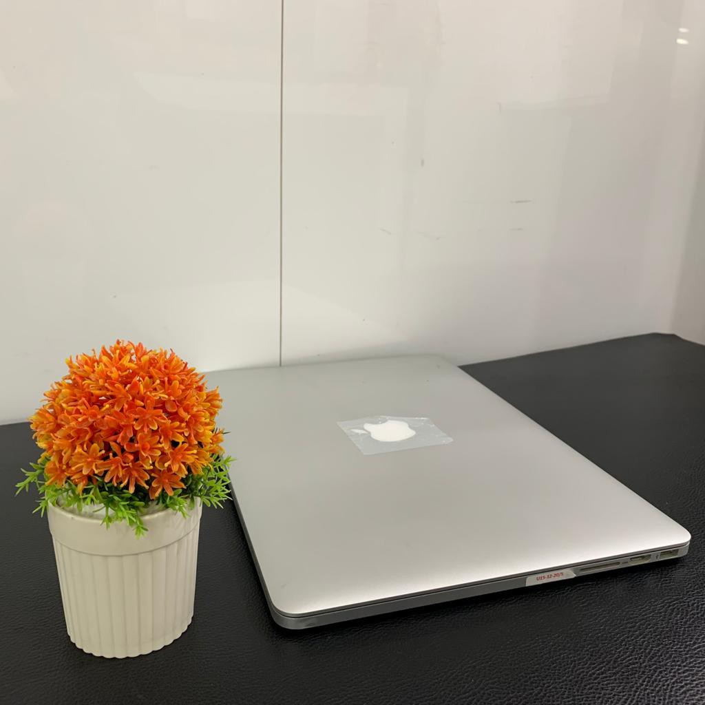 PROMO MacBook Pro Retina 15-inch MID 2014 CI7 2.5GHZ RAM 16 GB SSD 512 GB