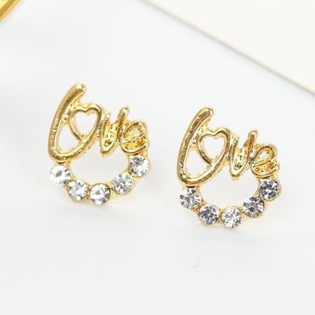 Anting Tusuk Motif Tulisan LOVE Bahan alloy Hias Berlian Imitasi Warna Emas Untuk Wanita