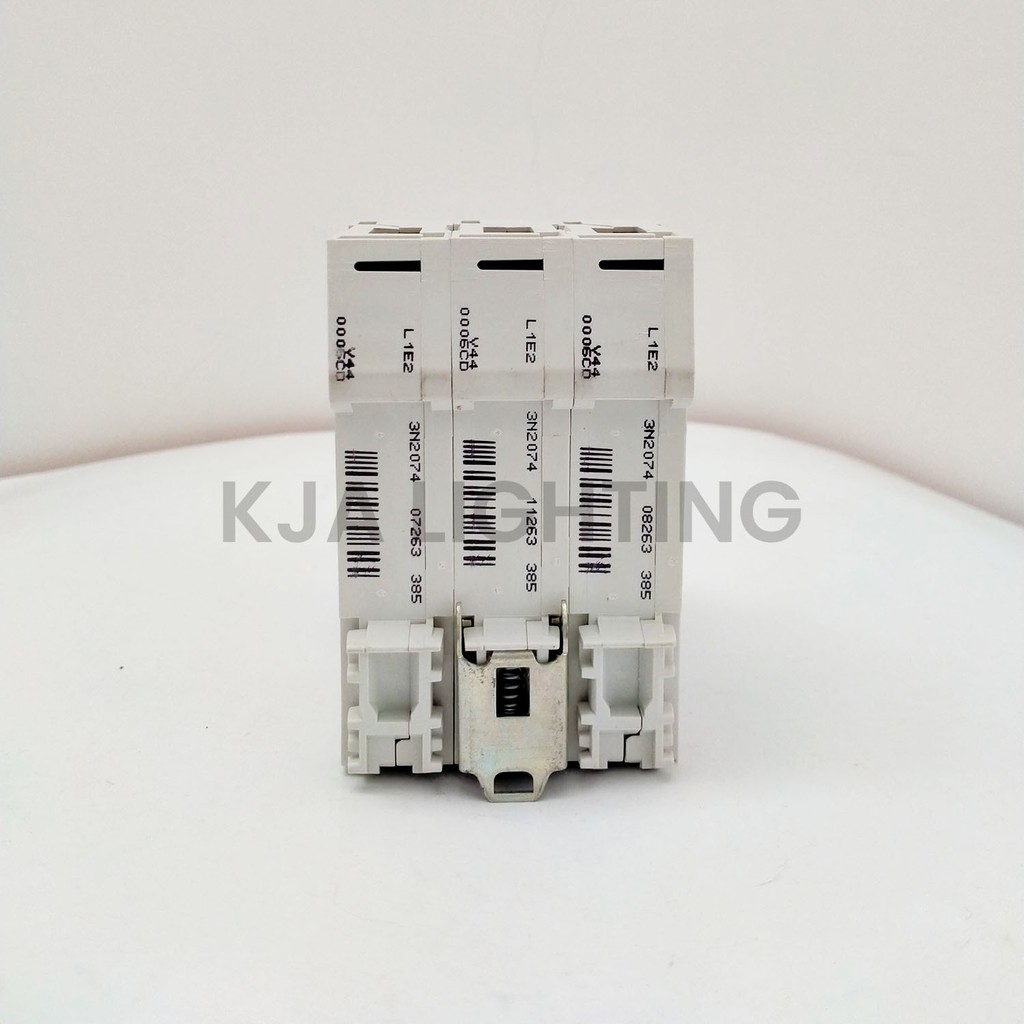 MCB HAGER 6A 6 AMPERE 3 PHASE 3PHASE 3POLE 3 POLE