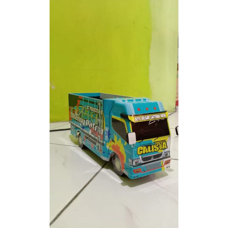 Miniatur Truck Stiker Keren bisa Cod