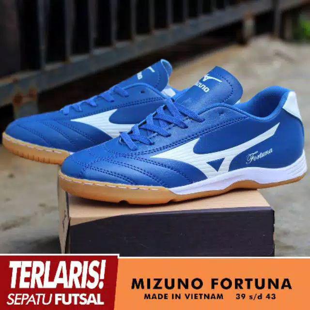 harga sepatu futsal mizuno original