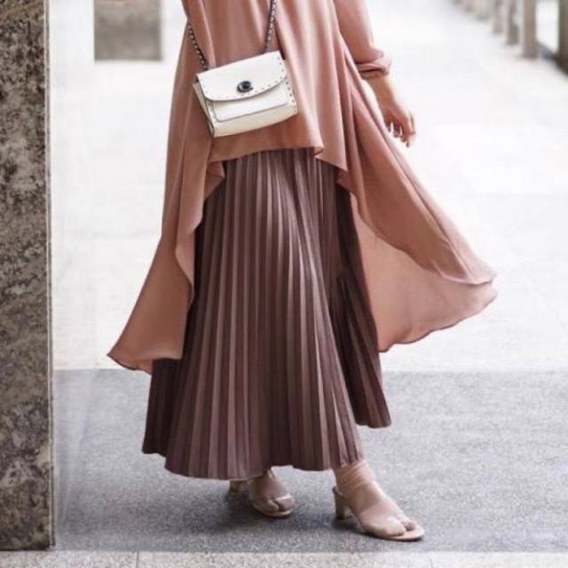 Basic Rok Pleats Vanilla Hijab