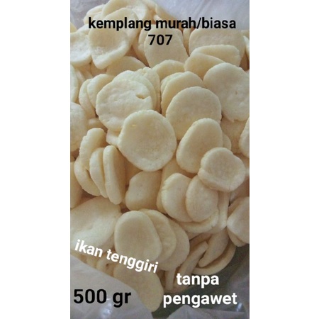 

kemplang kualitas no 3 500 gr ikan tenggiri kerupuk murah biasa khas Palembang kancing murah