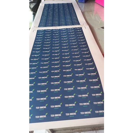

Stiker Chromo Free Cutting