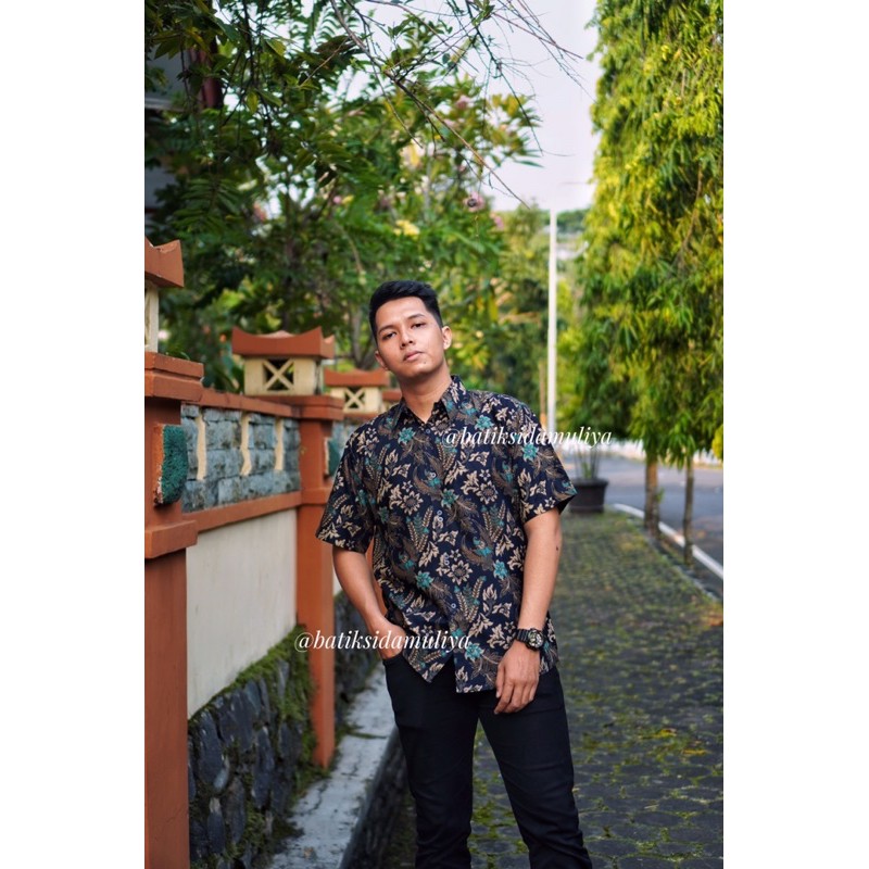 BATIK PRIA LENGAN PENDEK KEMEJA BATIK PRIA LENGAN PENDEK SLIMFIT HEM PREMIUM SIDAMULIYA “DEWANANDA”