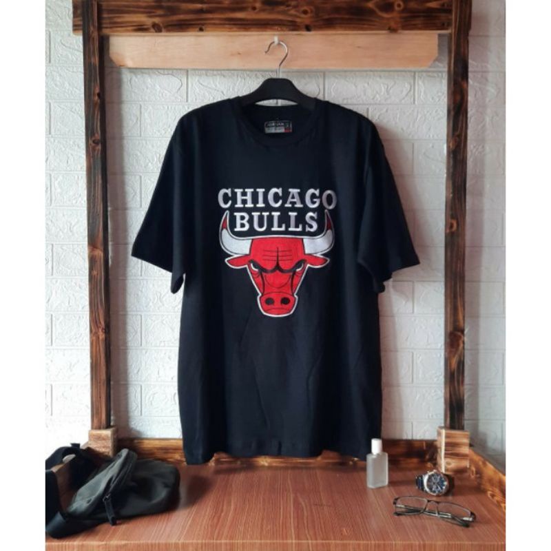 kaos pria jordan chicago bulls big size   baju distro bordir original asli   kaos pria distro jumbo 