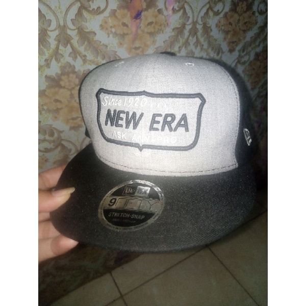 topi snapback new era original