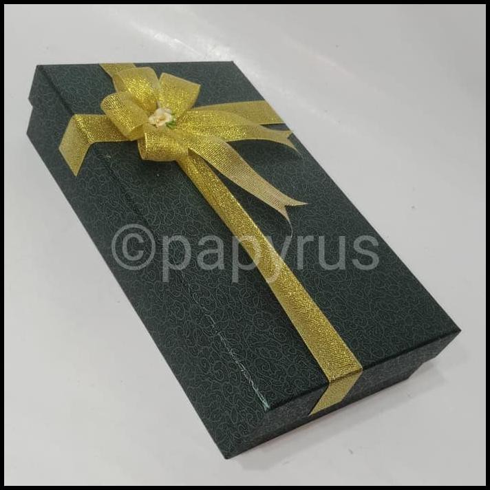 

Terpopuler Papyrus 15X25Cm Tinggi 5Cm Kotak Kado Gift Box