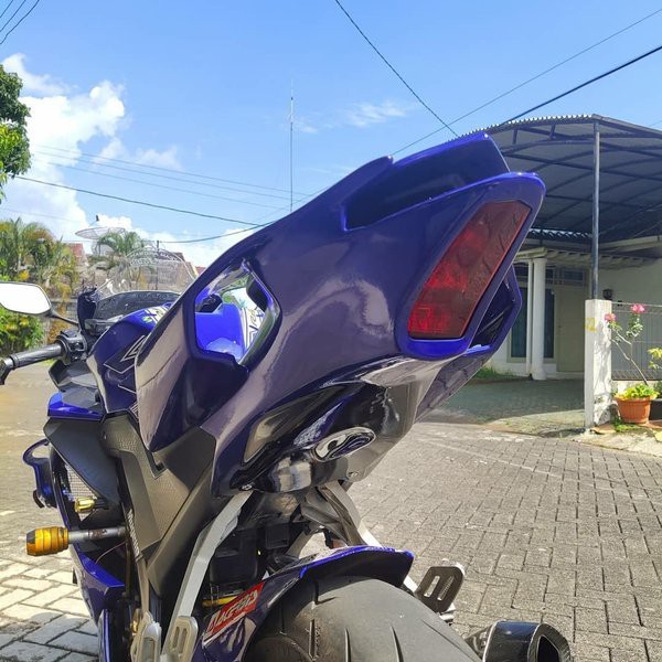 BODI BELAKANG R15 V3 BODI BELAKANG R15 V3 BODY BELAKANG R15 V3 MODEL R1 BODY BELAKANG R15 VVA