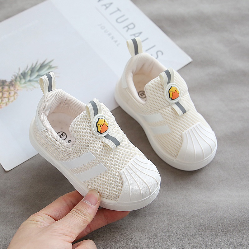 SNEAKERS ANAK LUCU RINGAN LENTUR PEREMPUAN IMP DUCK CREAM