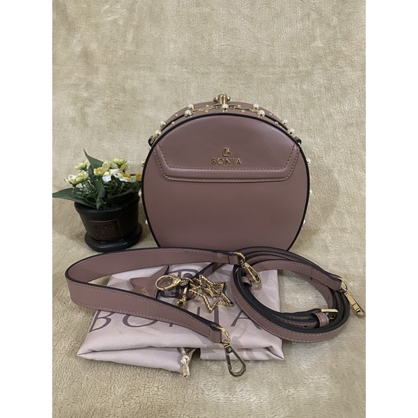 preloved bonia sonia mutiara like new