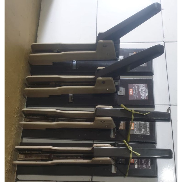 

STAPLES BESAR MAX HD-12L/17