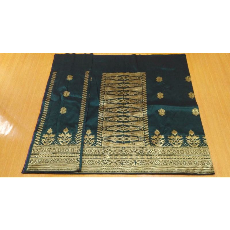 Songket Silungkang warna hijau botol gold