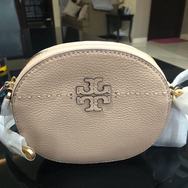 PRELOVED  100% AUTHENTIC , TORY BURCH MCGRAW ROUND CROSSBODY BAG