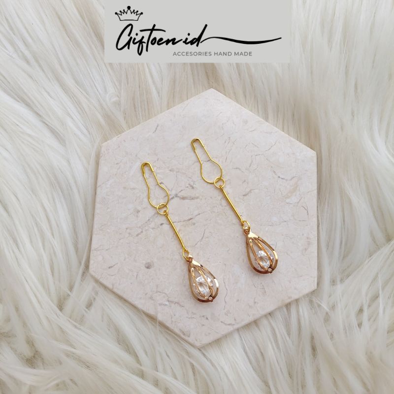 Anting Hijab Kristal Simpel Elegant kode Maura