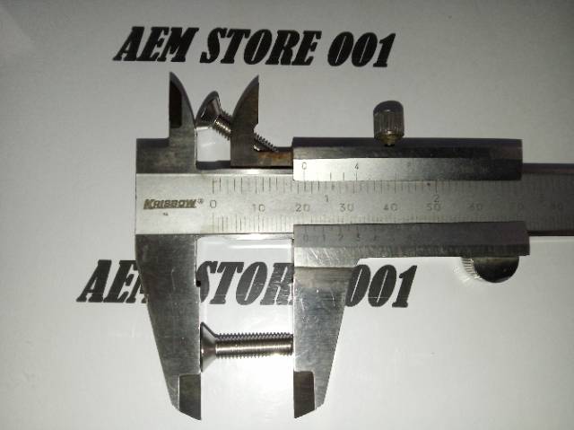 Verseng L M5 X 20 (2cm) stainless 304