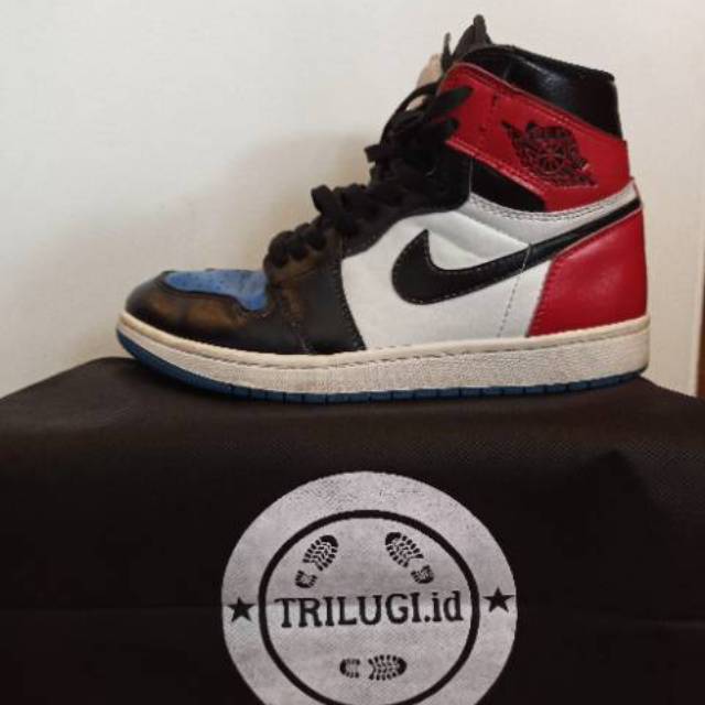 Jual Nike Air Jordan 1 Retro High Og Top 3 Sepatu Second Basket Free Dust Bag Indonesia Shopee Indonesia