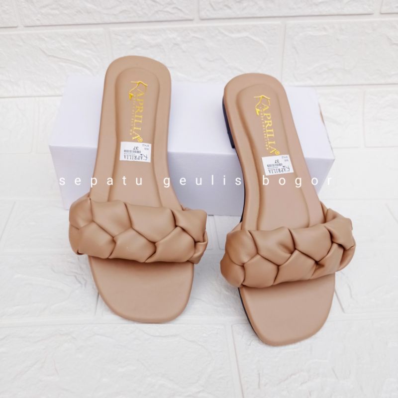 Sandal anyam wanita/sendal remaja/slip on/sandal teplek wanita kekinian/selop wanita terbaru/Cod