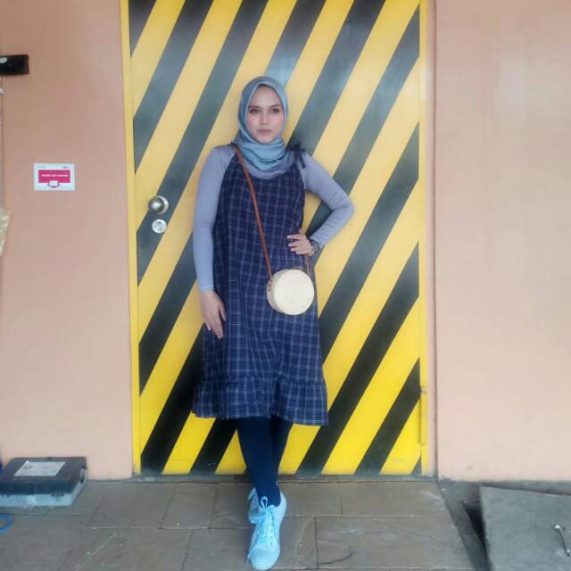 

Denani blue