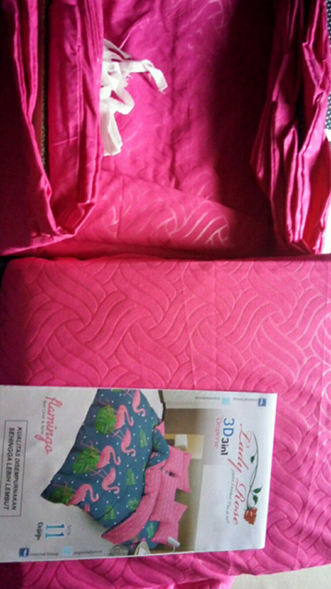 Sprei Emboss Katun Halus Internal Aloha Queen Size 160 X 200 Cm