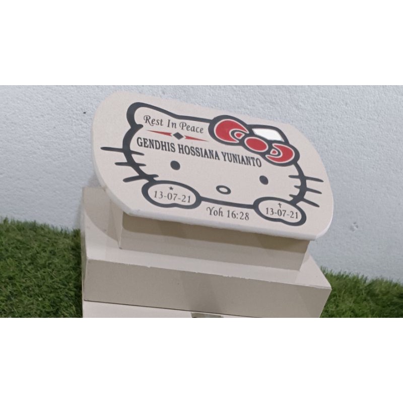 BATU NISAN MAKAM JAHUL ANAK KARAKTER MOTIF HELLO KITTY GRANIT TILE + PACKING KAYU