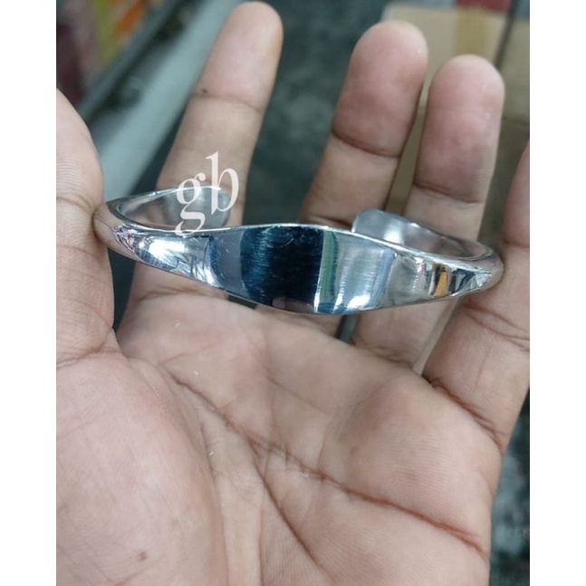 Gelang pria titanium anti karat polos