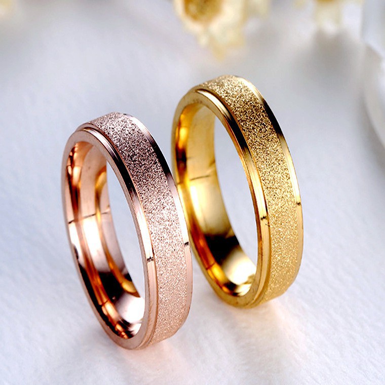 Cincin Bahan Titanium Warna Silver / Hitam / Gold / Rose Gold Untuk Pria / Wanita