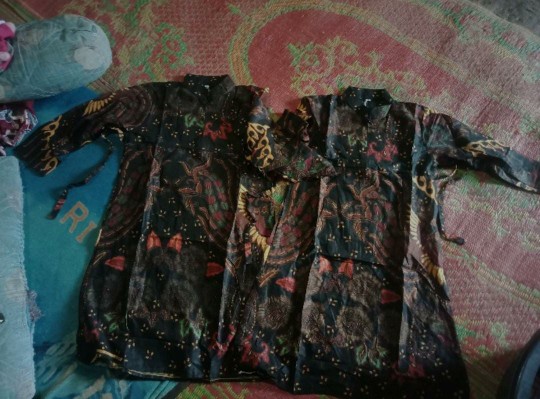 Batik Couple Keluarga Sania Ruffle Ori Ndoro Jowi Dnt Kupu Kuning