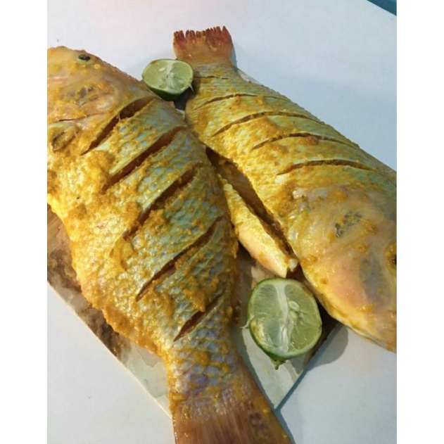 

Ikan nila merah bumbu kuning & ikan mujaer ikan emas bumbu kuning
