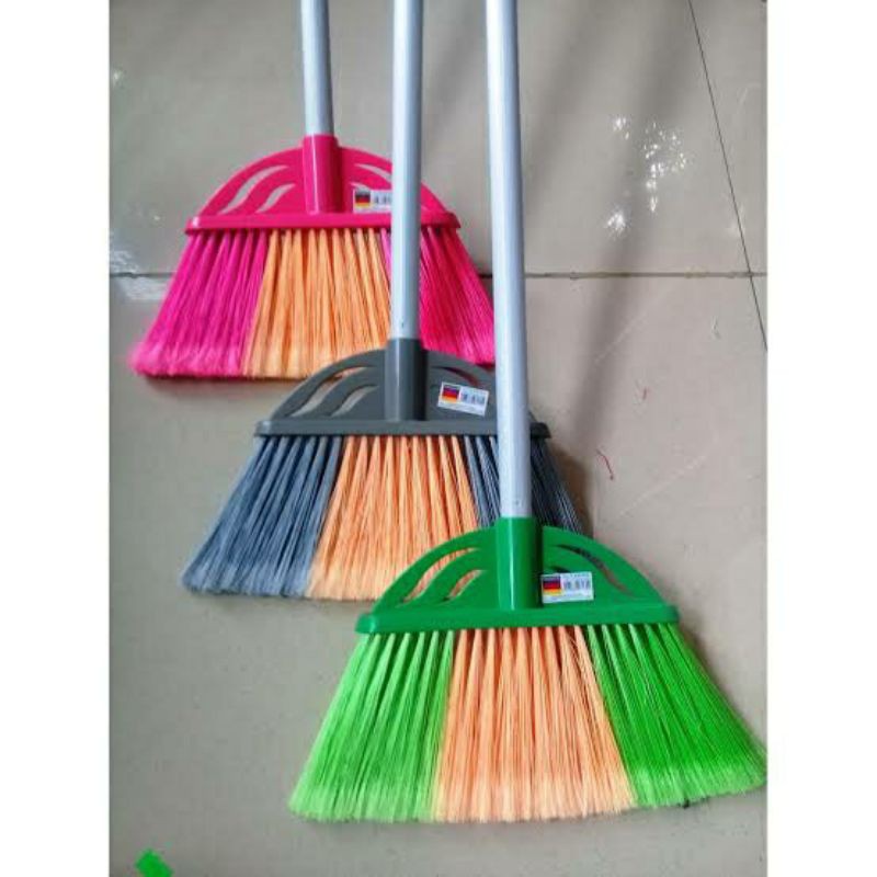 sapu nagata 0717 - sapu nylon nagata - sapu plastik nagata - sapu lantai