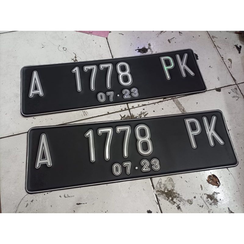 plat nomor mobil custom
