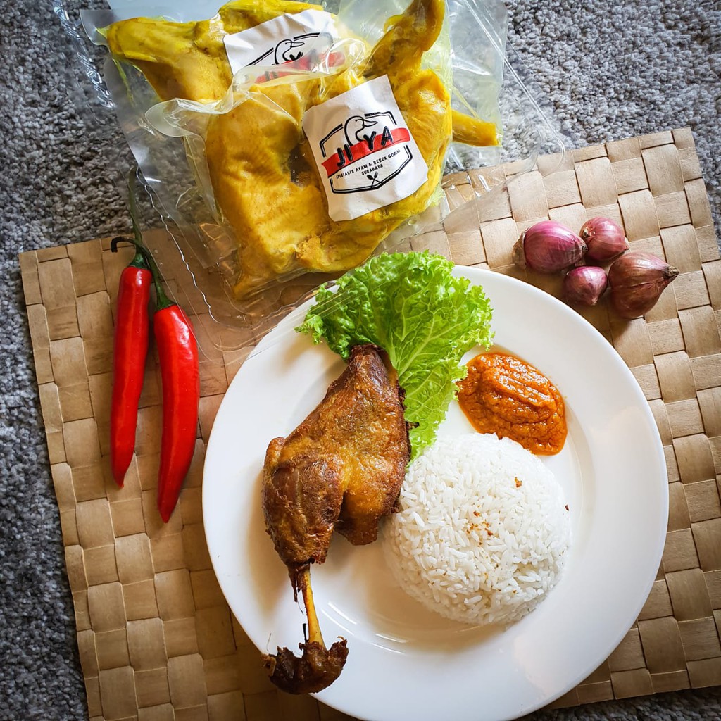 

BEBEK GORENG SPESIAL JIYA.INDONESIA KEMASAN VAKUM FROZEN