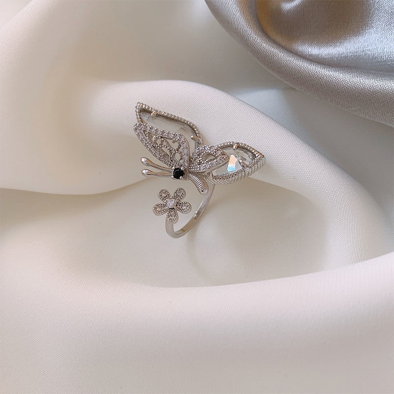Cincin Model Terbuka Desain Kupu-Kupu Hias Kristal Zircon Untuk Wanita