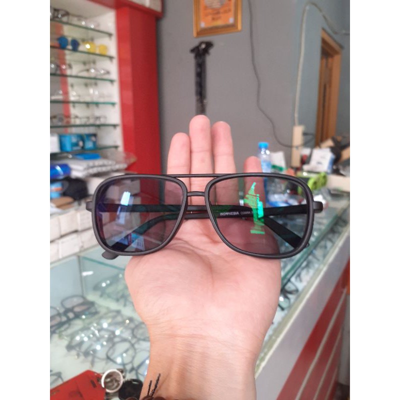 kacamata photocromic safety retro gray normal minus / gratis lensa photocromic