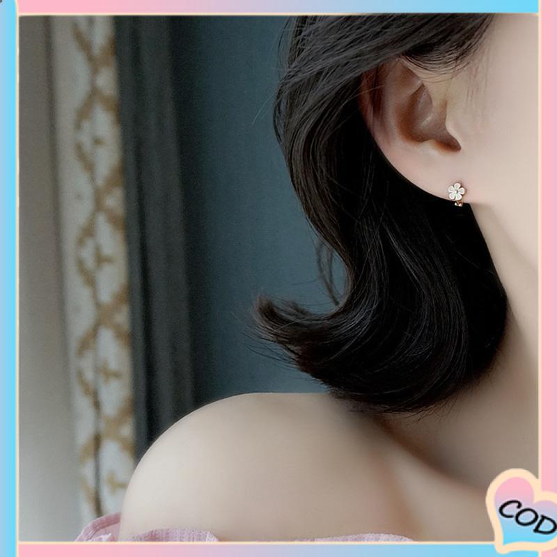 COD❤️ S925 Silver Retro Daisy Earrings Anting Hoop Sederhana Desain Niche Gesper Telinga-A.one