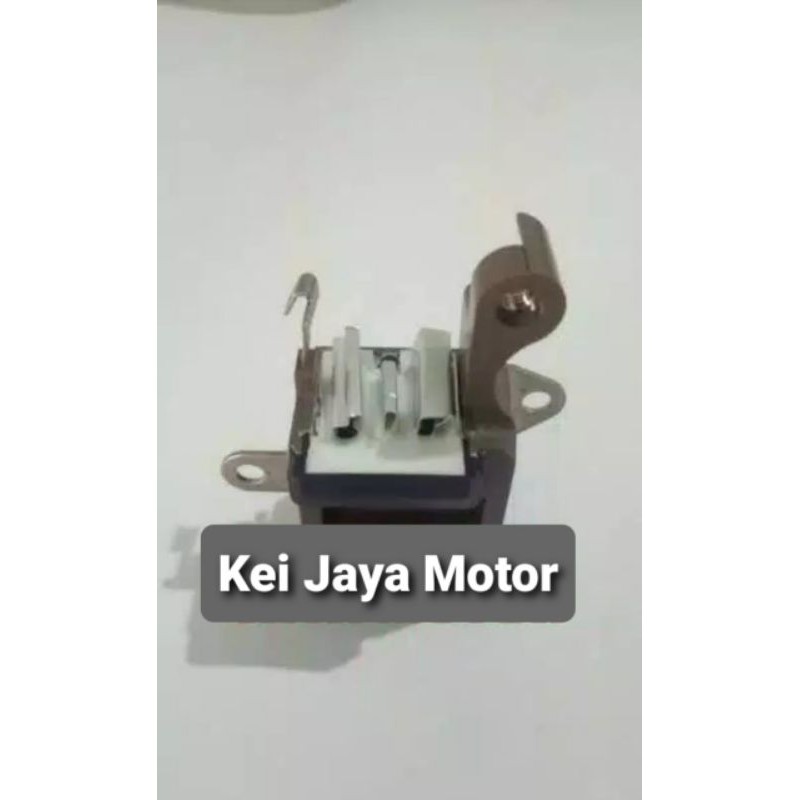 IC Regulator / Alternator Avanza Original Thailand
