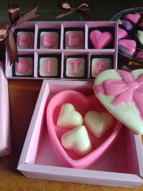 Kotak Coklat Sekat 8