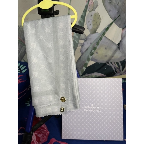 PRELOVED VVGC Buttonscarves Xanadu Monogram Series in Ice