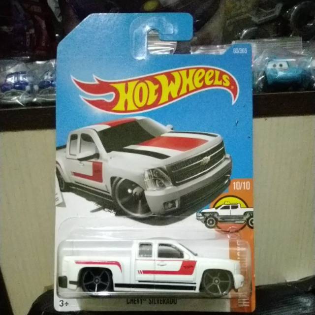 Hotwheels Chevy silverado