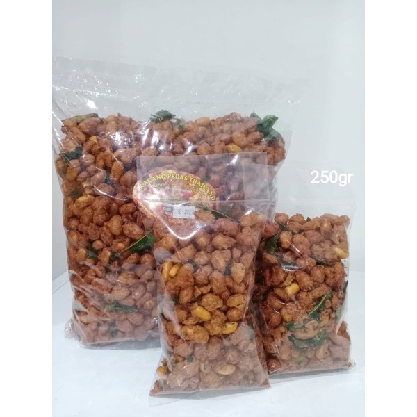 

kacang thailand pedas